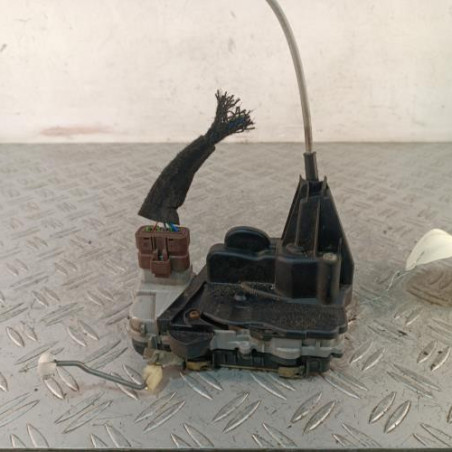 Serrure avant droit PEUGEOT 307