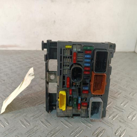 Boitier servitude moteur (BSM) PEUGEOT 308 1 Photo n°1