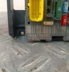 Boitier servitude moteur (BSM) PEUGEOT 308 1