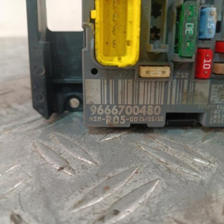 Boitier servitude moteur (BSM) PEUGEOT 308 1