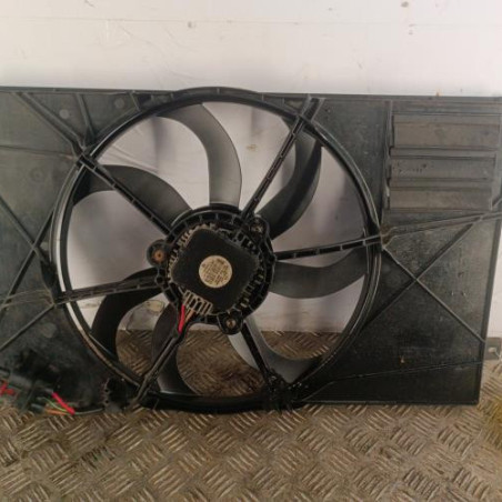 Ventilateur eau VOLKSWAGEN GOLF 5 Photo n°1