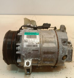 Compresseur clim RENAULT TRAFIC 3 COURT Photo n°1