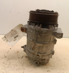 Compresseur clim RENAULT TRAFIC 3 COURT Photo n°3