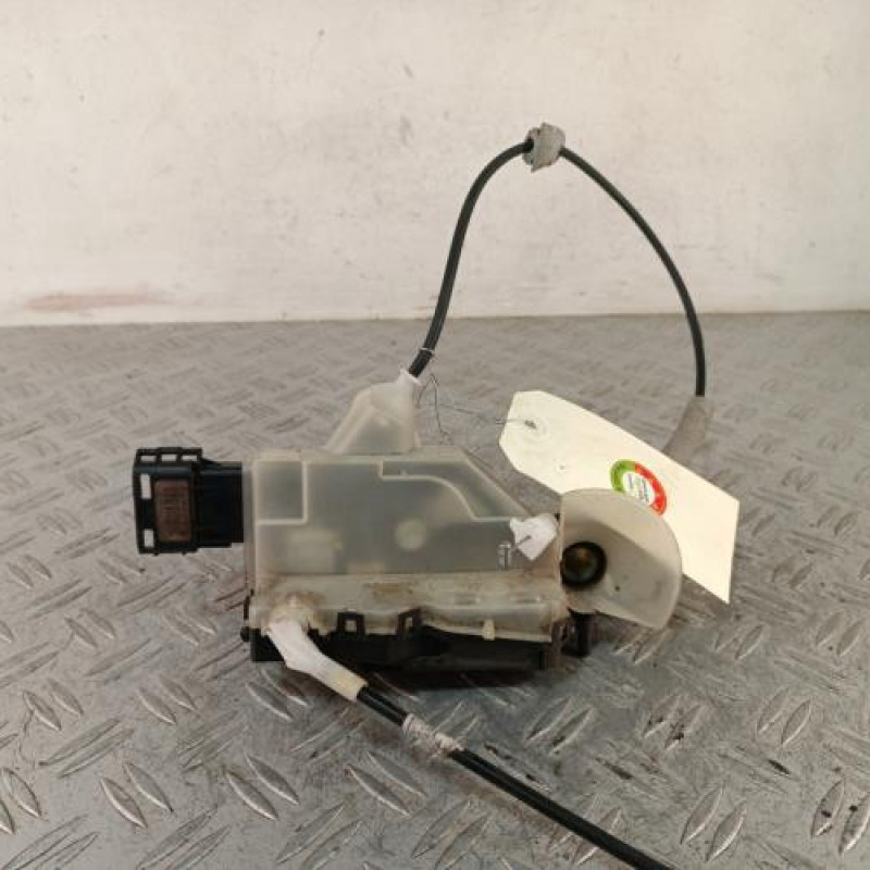 Serrure avant gauche PEUGEOT 308 1