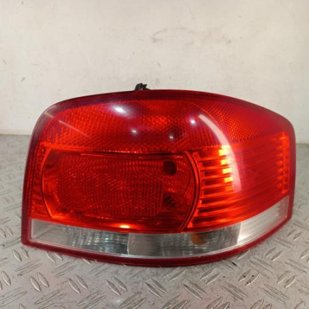 Feu arriere principal droit (feux) AUDI A3 2 Photo n°1