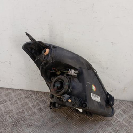 Optique avant principal gauche (feux)(phare) SUZUKI SWIFT 3