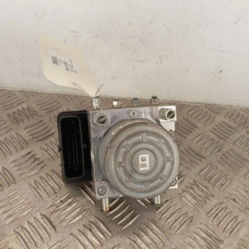 Bloc ABS (freins anti-blocage) SUZUKI SWIFT 5