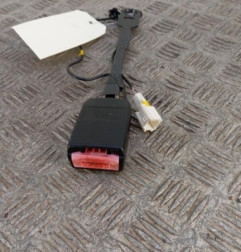 Attache ceinture avant gauche PEUGEOT 308 1