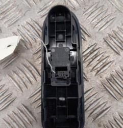 Interrupteur de leve vitre avant droit PEUGEOT 308 1