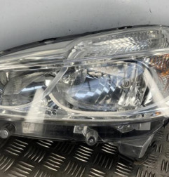 Optique avant principal gauche (feux)(phare) PEUGEOT 208 1