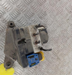 Bloc ABS (freins anti-blocage) PEUGEOT 206 Photo n°4