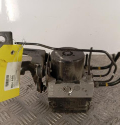 Bloc ABS (freins anti-blocage) FORD FIESTA 6 Photo n°3