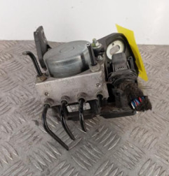 Bloc ABS (freins anti-blocage) OPEL CORSA D Photo n°3