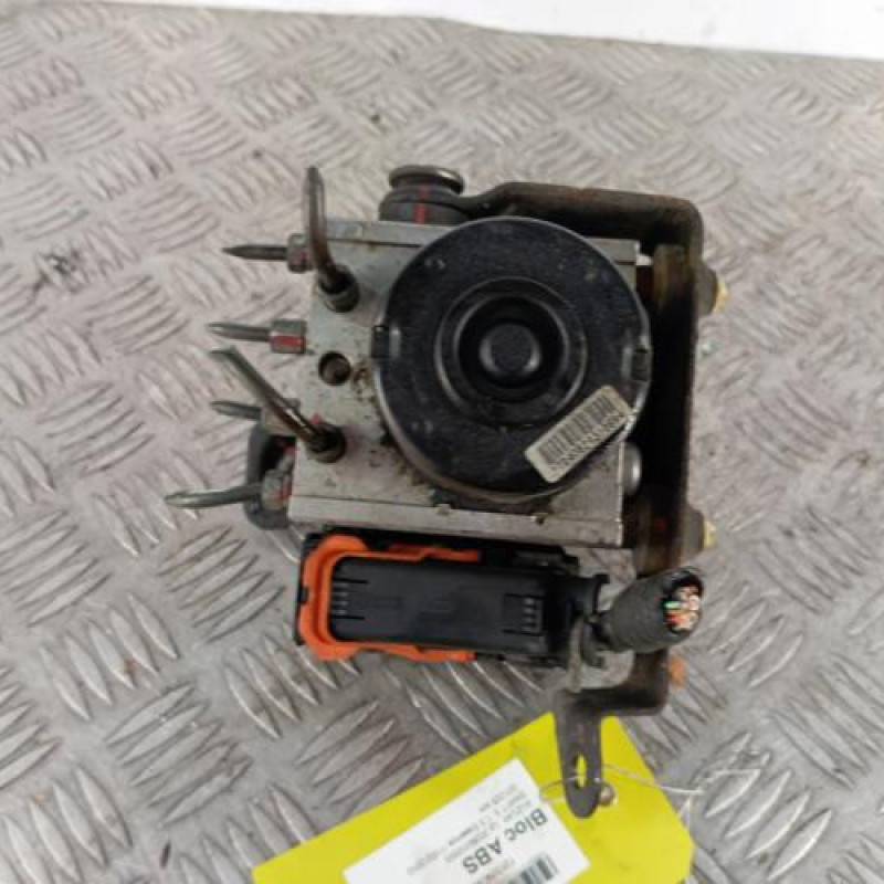 Bloc ABS (freins anti-blocage) SUZUKI SWIFT 3