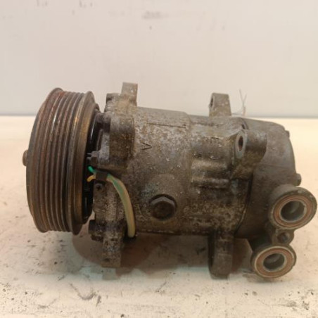 Compresseur clim PEUGEOT 206 Photo n°1
