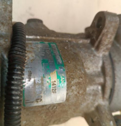 Compresseur clim PEUGEOT 206 Photo n°5