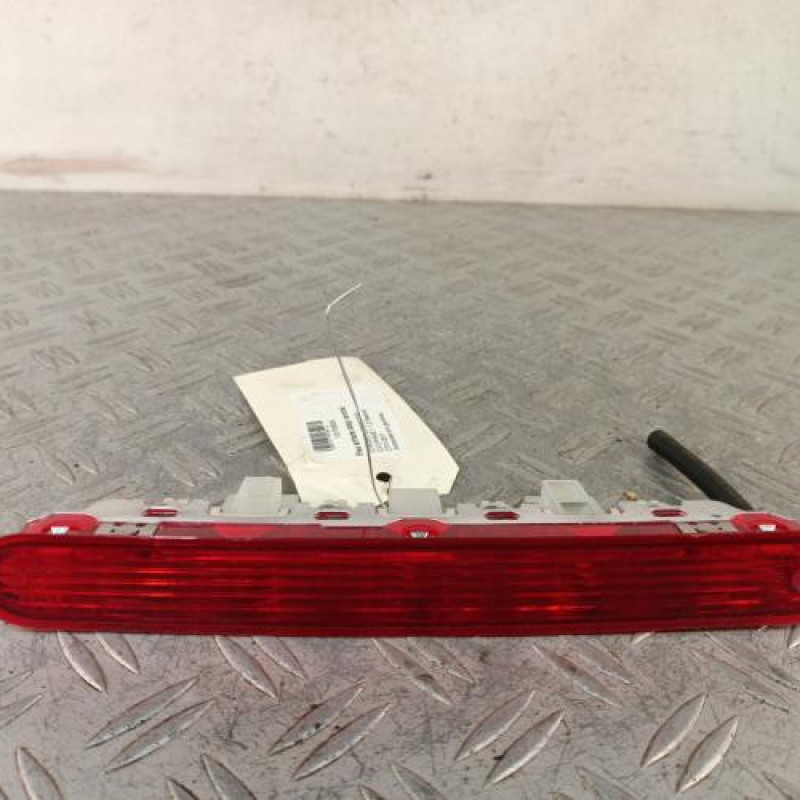 Feu arriere stop central CITROEN C3 3