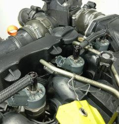 Moteur CITROEN XSARA PICASSO Photo n°6