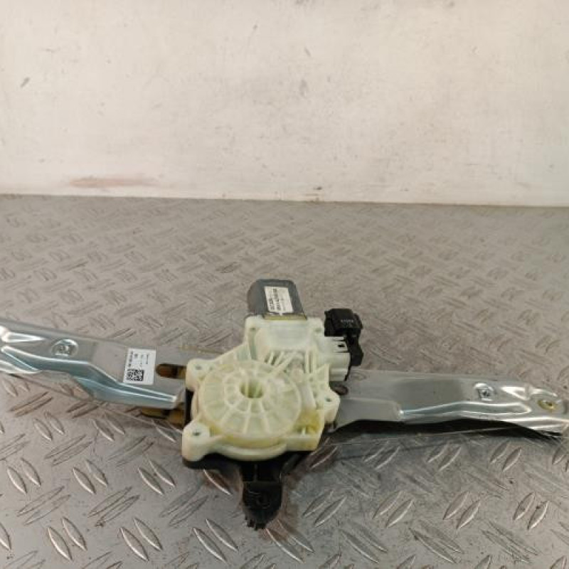 Leve vitre electrique arriere droit FORD FOCUS 3