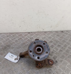 Moyeu avant droit MERCEDES VITO 638 Photo n°1