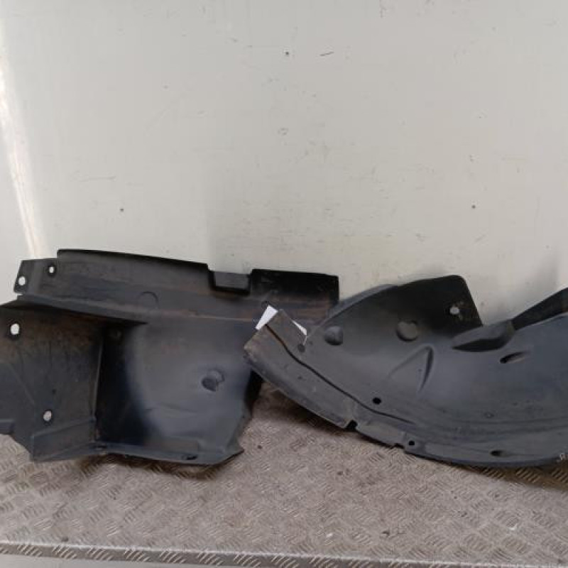 Pare boue avant droit RENAULT KANGOO 3