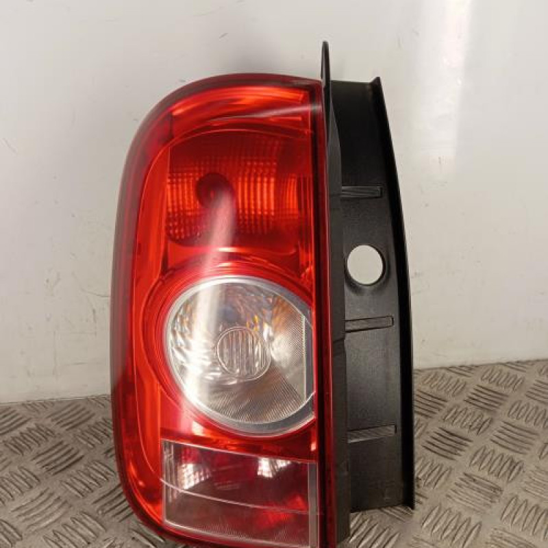 Feu arriere principal gauche (feux) DACIA DUSTER 1