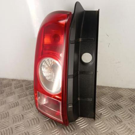 Feu arriere principal gauche (feux) DACIA DUSTER 1