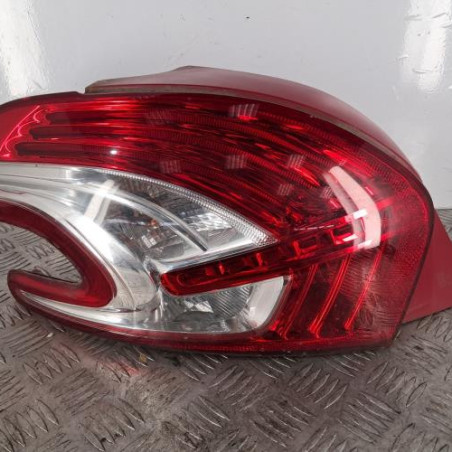 Feu arriere principal gauche (feux) PEUGEOT 208 1 Photo n°1