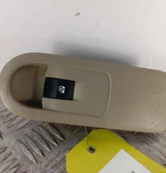 Interrupteur de leve vitre avant droit RENAULT SCENIC 2 Photo n°1