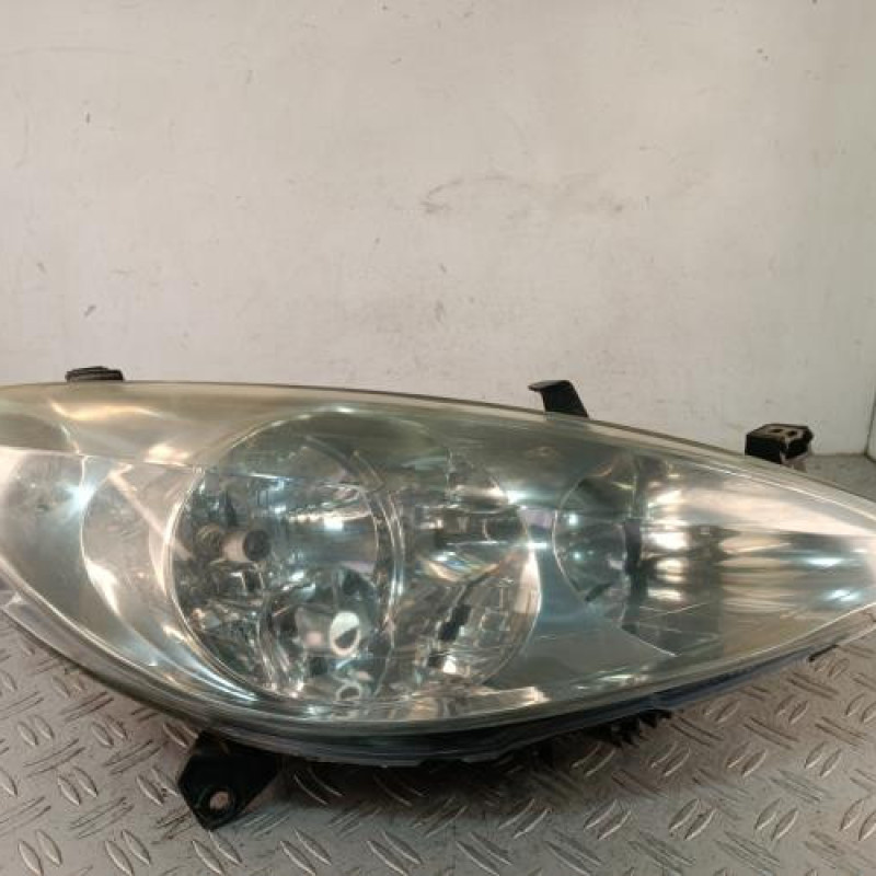 Optique avant principal droit (feux)(phare) PEUGEOT 307