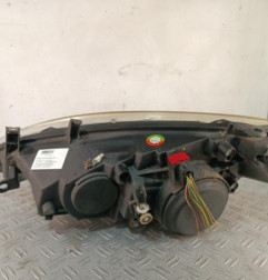 Optique avant principal droit (feux)(phare) PEUGEOT 307