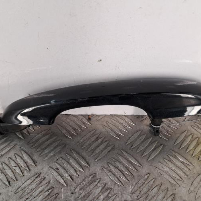 Poignee porte avant droit FORD FOCUS 4