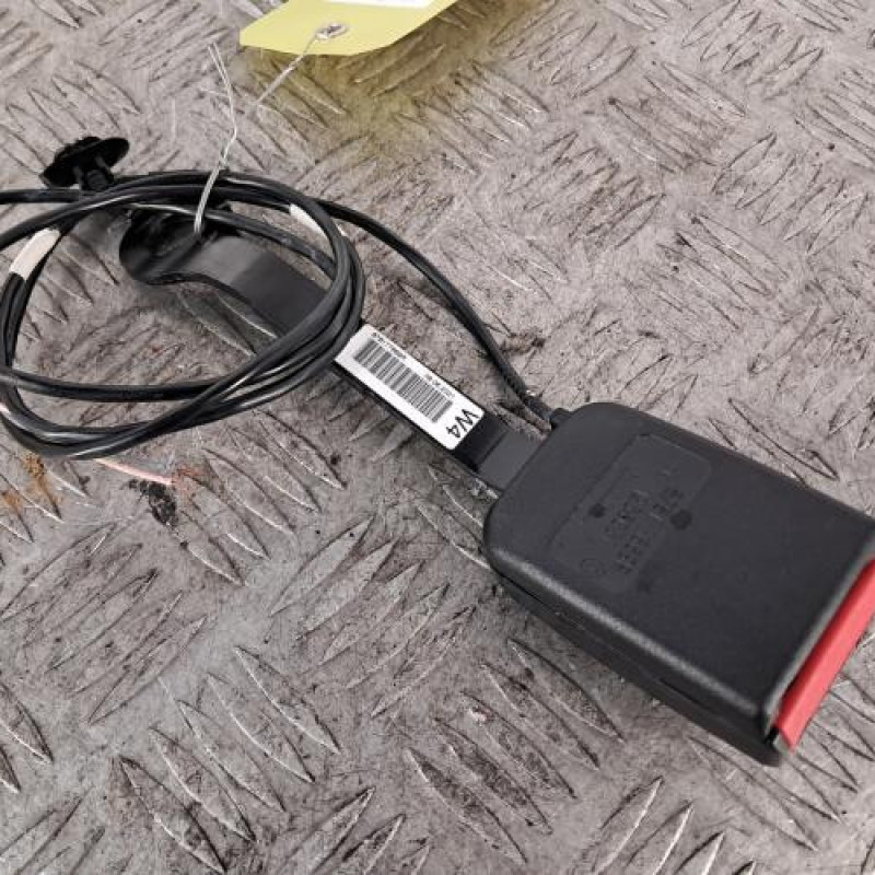 Attache ceinture avant droit DACIA LODGY