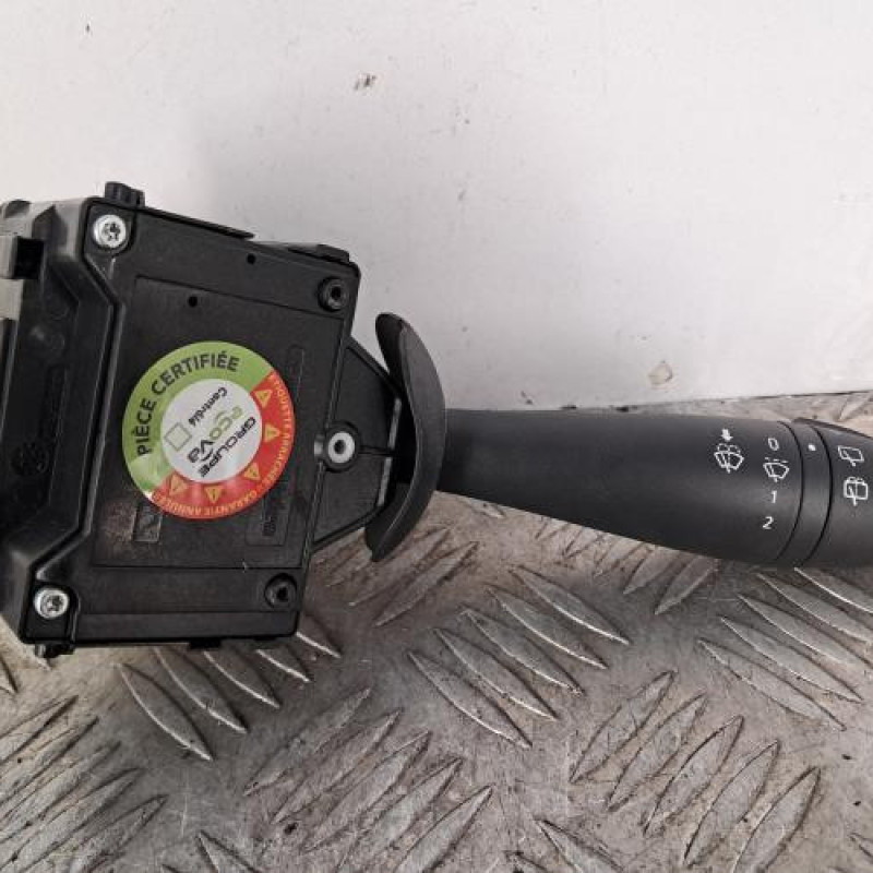 Commodo d'essuie glaces DACIA LODGY Commodo d'essuie glaces DACIA LODGY