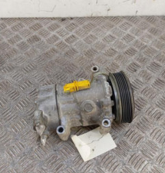 Compresseur clim PEUGEOT 206 Photo n°1