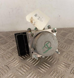 Bloc ABS (freins anti-blocage) DACIA DUSTER 1 Photo n°1