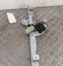 Leve vitre electrique avant droit DACIA DUSTER 1