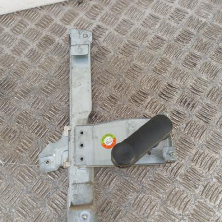 Leve vitre mecanique arriere gauche DACIA DUSTER 1 Photo n°1