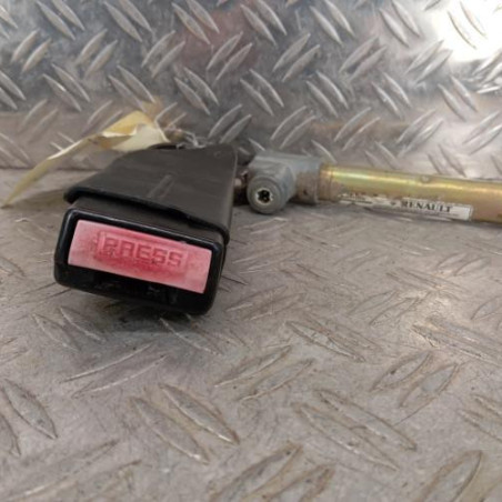 Attache ceinture avant droit RENAULT KANGOO 1