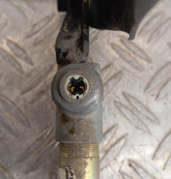 Attache ceinture avant droit RENAULT KANGOO 1 Photo n°3