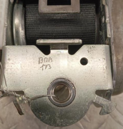 Ceinture avant gauche RENAULT TWINGO 3 Photo n°5