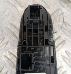 Interrupteur de leve vitre avant gauche PEUGEOT 308 2 Photo n°3