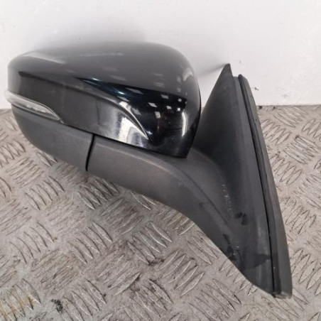 Retroviseur droit FORD FOCUS 4