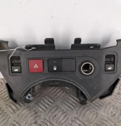 Interrupteur de leve vitre avant gauche PEUGEOT PARTNER 2 Photo n°1