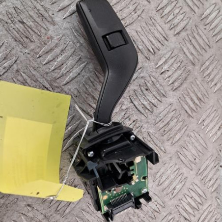 Commodo d'essuie glaces FORD FOCUS 4