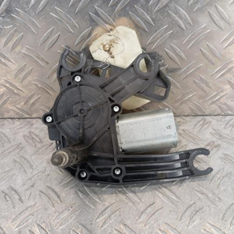 Moteur essuie glace arriere PEUGEOT PARTNER 2
