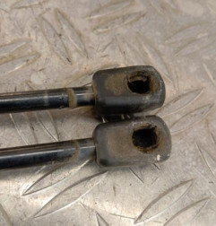 Verin de coffre FORD FIESTA 7 Photo n°3