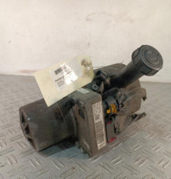 Pompe de direction PEUGEOT 407 Photo n°1