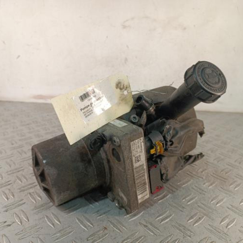 Pompe de direction PEUGEOT 407