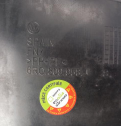 Pare boue avant droit VOLKSWAGEN POLO 5